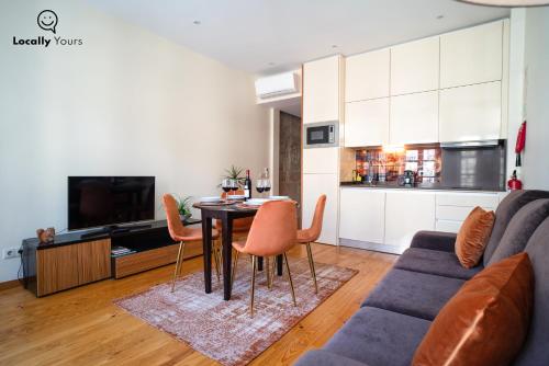 Locally Yours São Bento Apartments