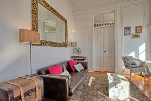 Localtraveling ALFAMA River View - Family Apartments
