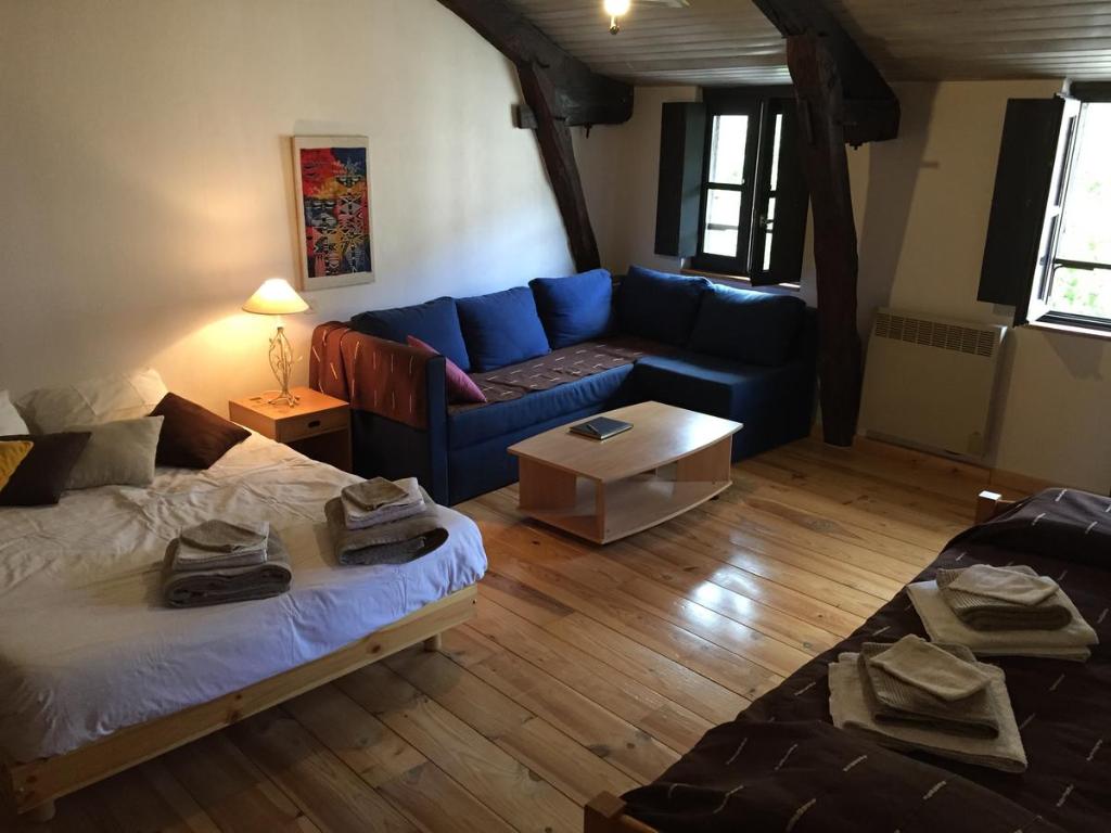 Appartements Location Saint Antonin Rue Fontenilhe 82140 Saint-Antonin