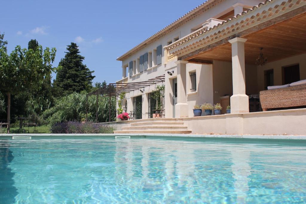 Location Vacances Gillardin 94 Chemin St.eloi, 13520 Maussane-les-Alpilles