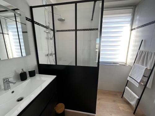 Lostendro, appartements vue port