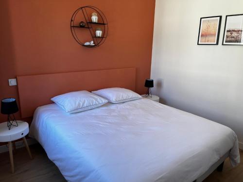Lostendro, appartements vue port
