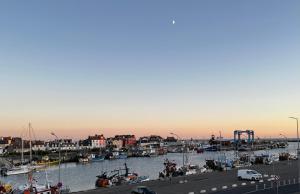 Lostendro, appartements vue port