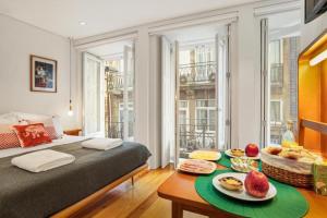 Lovely Shinny Flats with Balcony - Clerigos