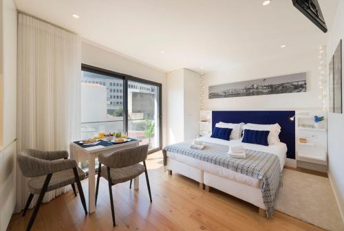 LovelyStay - Heart of D. Pedro Apartments IV