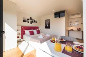 LovelyStay - Heart of D. Pedro Apartments IV