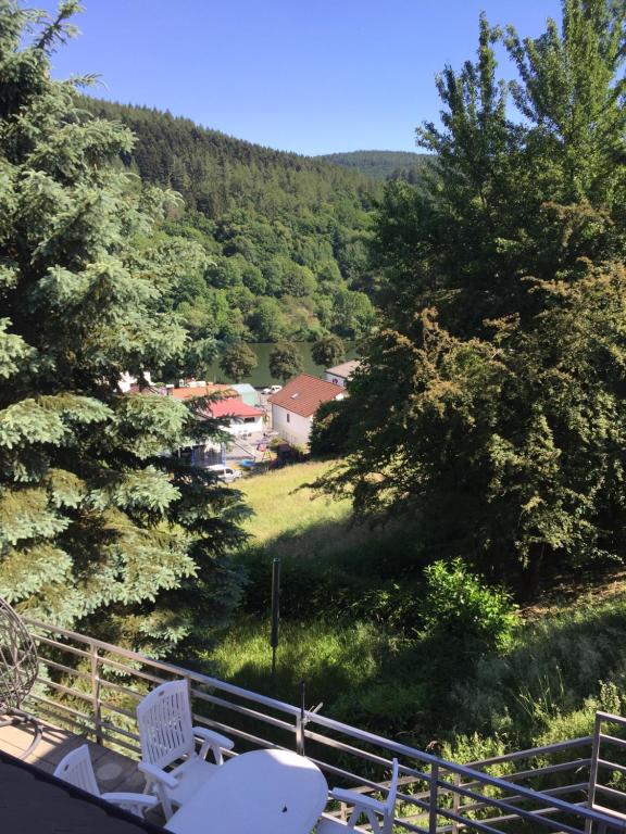 Appartements Luftkurort, Perle des Neckartals 16 Starkenburger Straße 69434 Hirschhorn