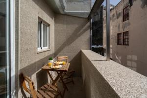 Luxurious Noble Apartment with Balcony - Ribeira