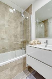 Luxury 2 Bedroom Apartments in Albur Village Lote A