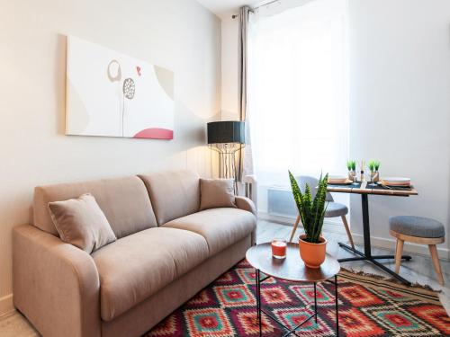Macé Studio Apartment