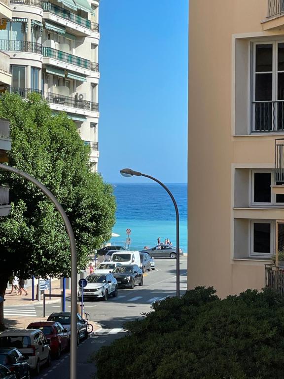 Appartements Maison Micheloni Menton 2 Rue Pasteur 06500 Menton