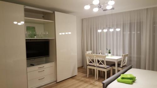 MariaPrimaVera Apartment am Kurpark mit Schwarzwaldblick * * * *