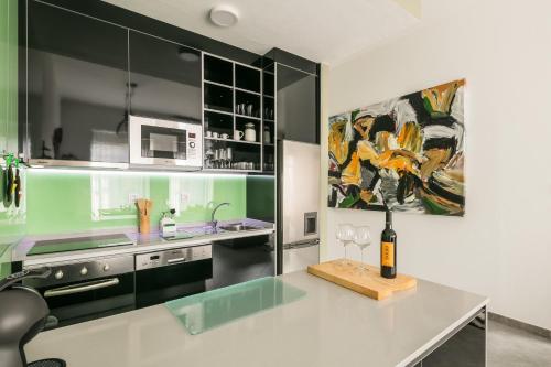 Merc Porto Ribeira`s Place