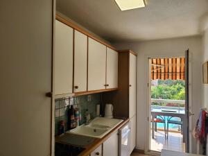 MIOUGRANO 2 Pieces Climatise 47m2 Piscine, Parking