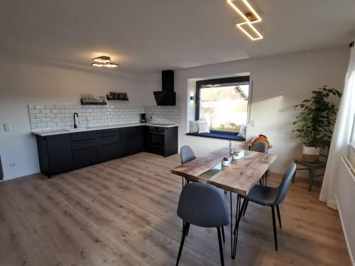 Moderne Ferienwohnungen mit Designbad