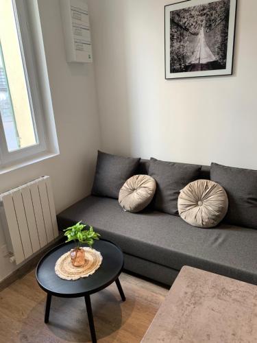ModernGuestNiort - Paradis