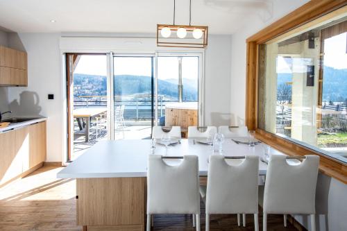 Moho Mountain Home