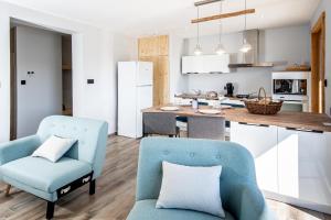 Moho Mountain Home