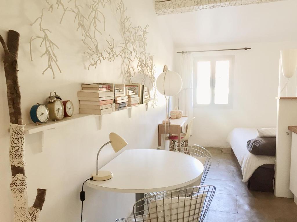 Appartements Mon Refuge Urbain 14 Rue Saint Firmin 34000 Montpellier