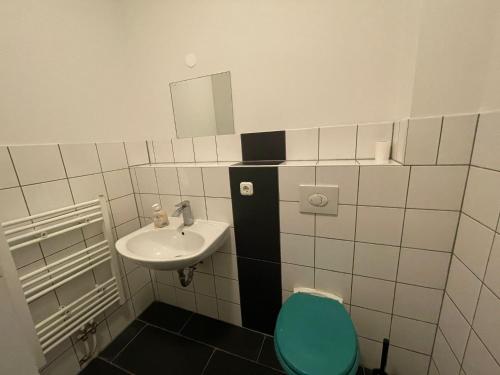 Appartements Monteur-Apartment am Bahnhof 77 Bahnhofstraße 63165 Muhlheim am Main Hesse