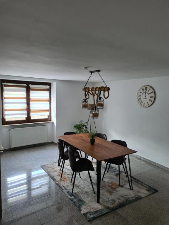 Appartements Monteurzimmer Malter 1 Hinterstraße 66780 Rehlingen-Siersburg