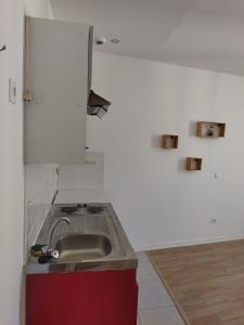 MOZ HOUSE