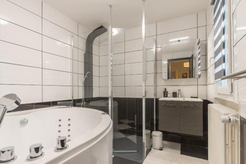 MV Suite & Spa
