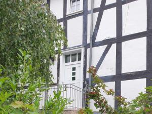 Neu Gemütliche Ferienhaus mit 3 Ferienwohnungen \