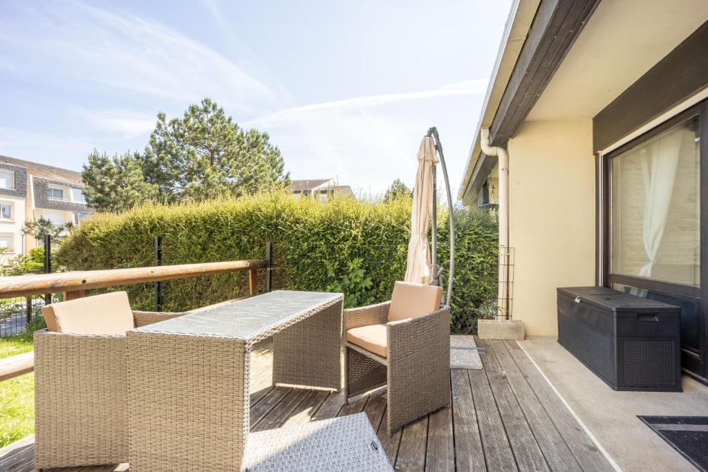 NEW LIFE - Studios & Suites