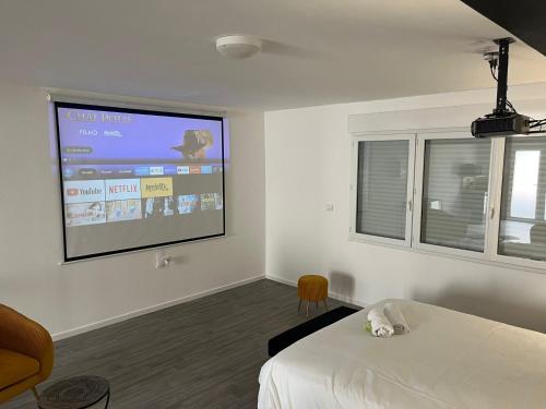 NG SuiteHome Queven Balnéo I Rétroprojecteur