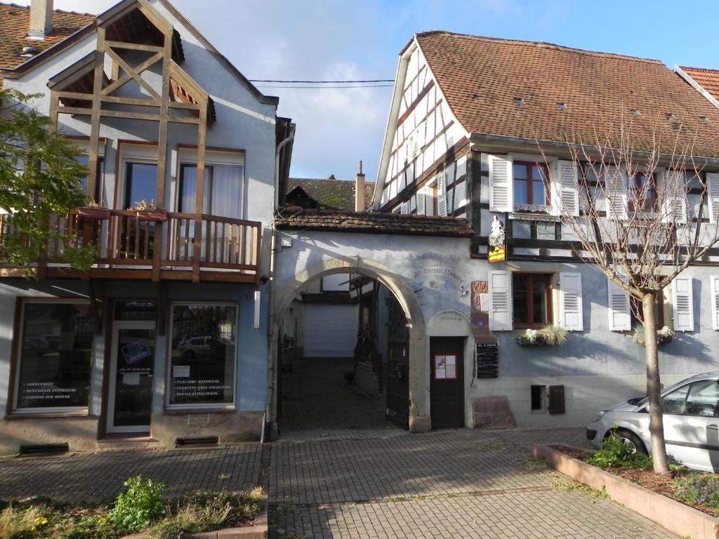 Nid de cigognes 27 Rue Braun, 67560 Rosheim