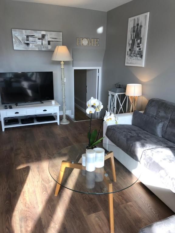 NOMADS by Suite030 high class apartments, 1-2 bedrooms 10115 Berlin