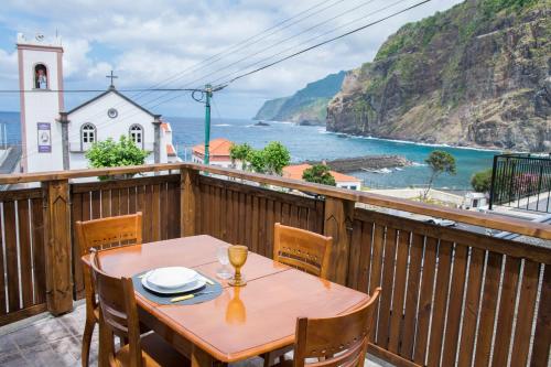 Oliveira's Apartments - Madeira Island