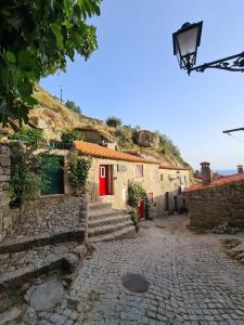 Appartements On The Rocks 4 Rua Fonte Ferreiro 6060-091 Monsanto Région Centre