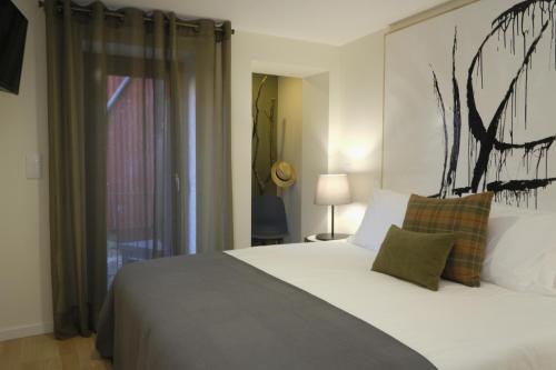 Oporto Wall Apartments