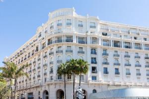 PALAIS MIRAMAR CROISETTE APART 1 MIN CARLTON