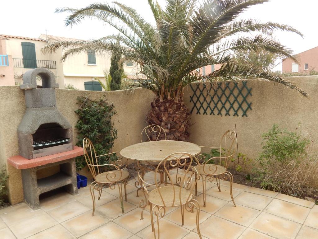Palazzio Vieux Port by Welcome to Cannes
