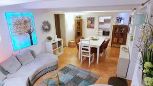 Parklife Apartments