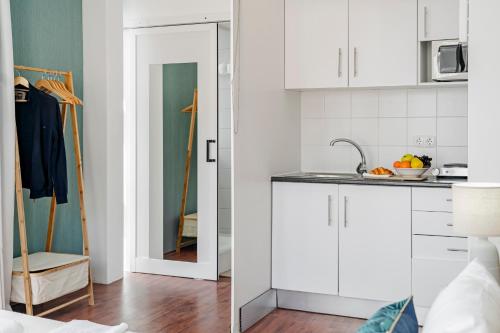 Pelourinho Apartments by An Island Apart