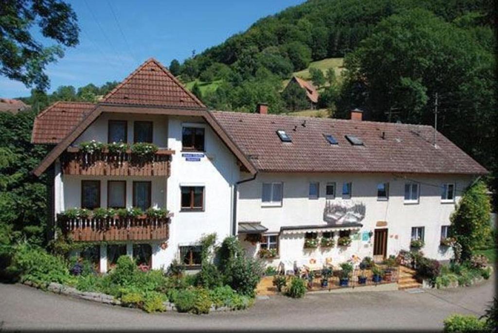 Pension Schneider Niedertal 6, 79348 Freiamt