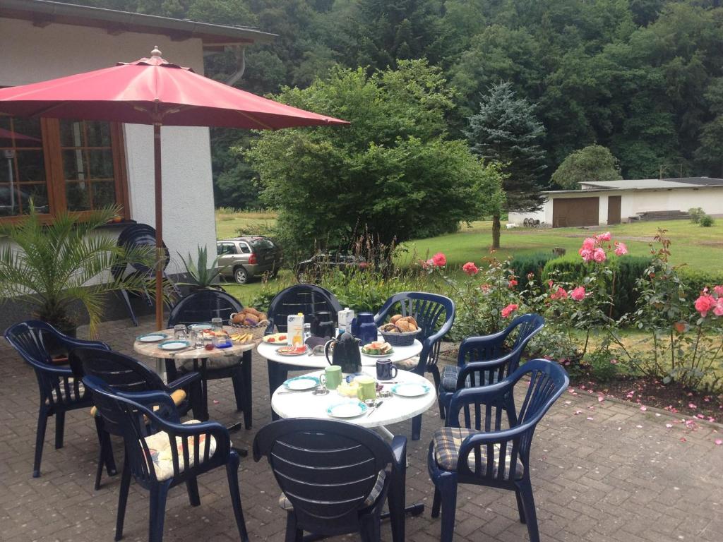 Appartements Pension Waldfrieden Bodeweg1 06502 Thale