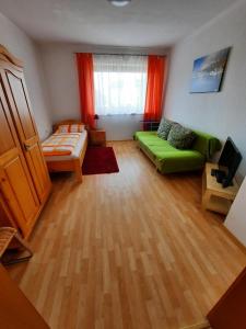 Appartements Pension Werle Bahnhofstraße 13 93333 Neustadt an der Donau Bavière