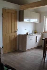 Appartements Pension Will 39 Raihingstraße 72127 Kusterdingen Bade-Wurtemberg