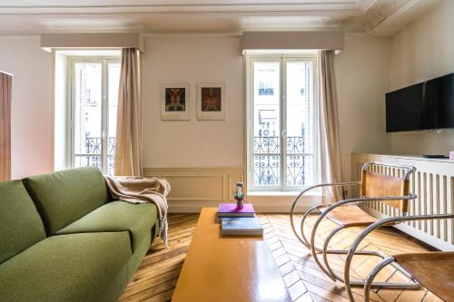 Pied A Terre - Palestro