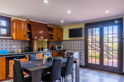 Pinheiro SUN&BEACH House