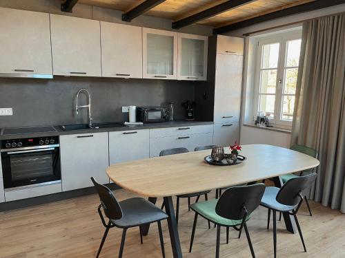 Premium Apartments Tegernsee - Dein Urlaub oder Homeoffice beginnt hier