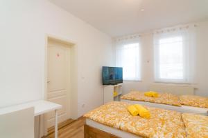 Private apartments with direct subway entrance