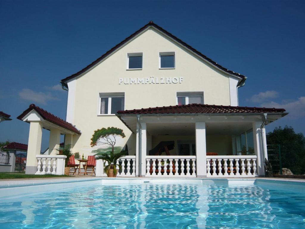 Appartements Pummpälzhof Burggraben 23 36433 Bad Salzungen