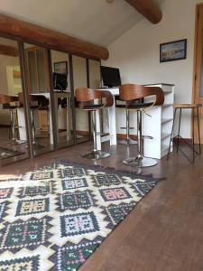 Appartements Purani 15 Avenue des Ramades 84150 Jonquières Provence-Alpes-Côte d\'Azur