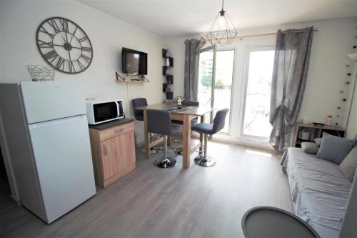 QUAI12- Appartement T2 vue Marina